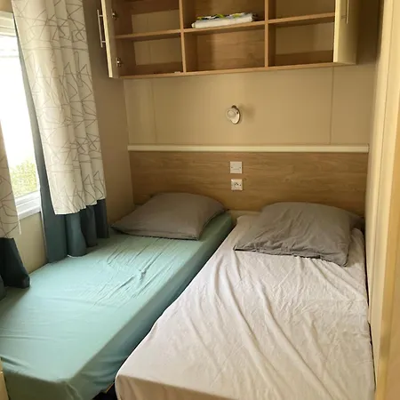 Mobil 45m2 -6-8 Personnes * Lattes